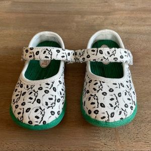 Zooligans Panda Bear Mary Janes